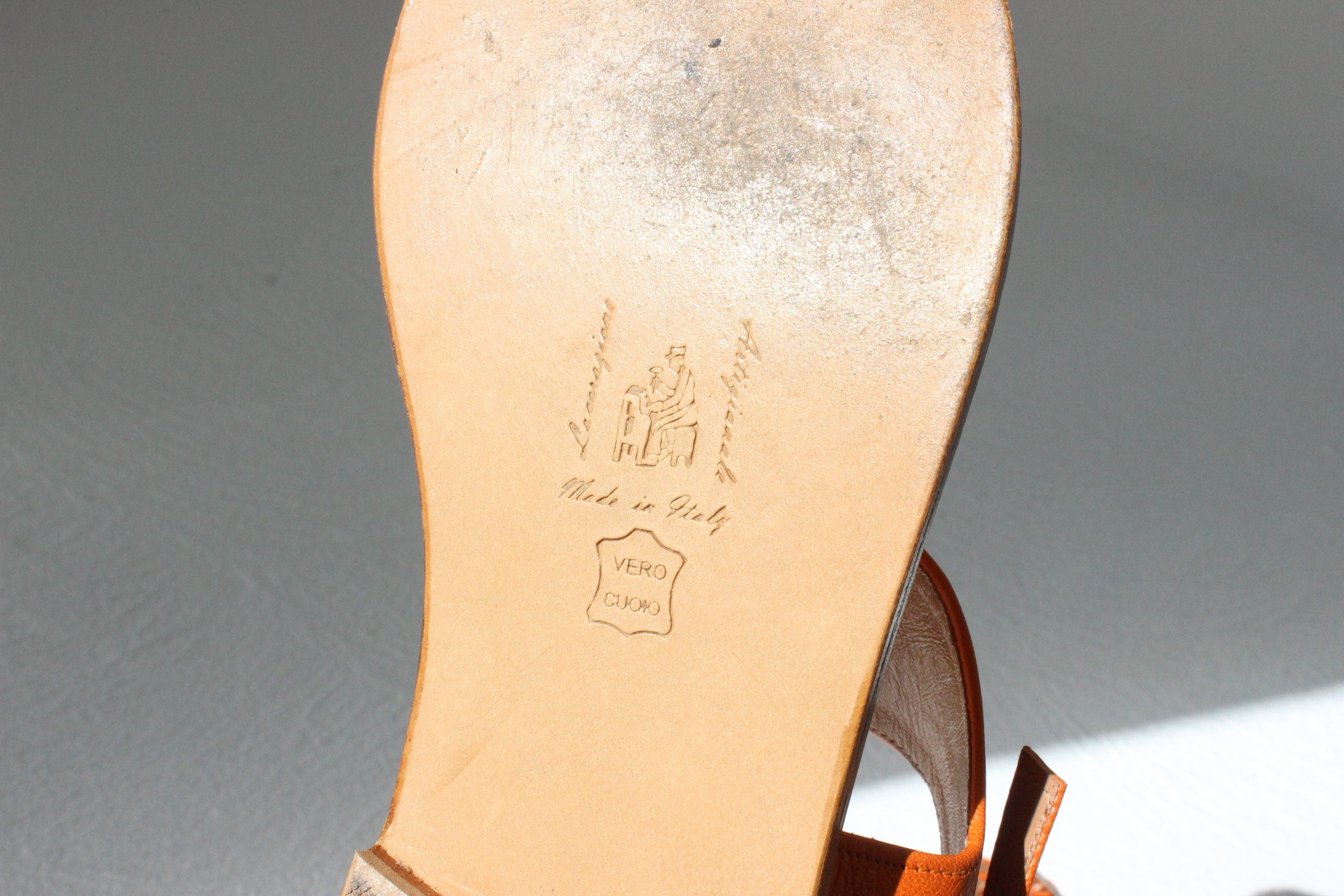 Custom Hand Made Italian L'Artiginale Orange Leather T-Bar Sandals ~ Euro 39.5