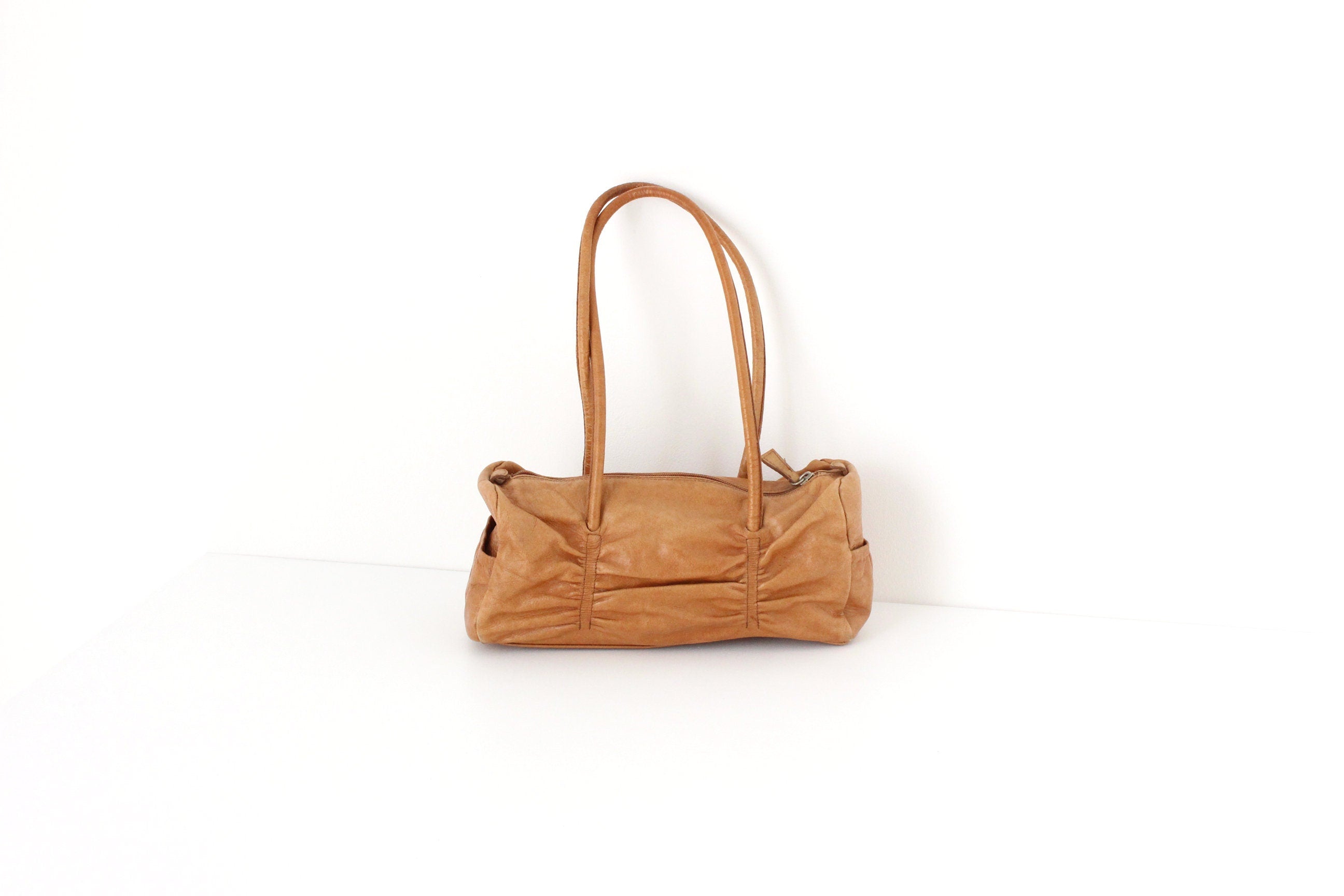 Y2K Spanish Leather Handbag w/ Ruched Texture