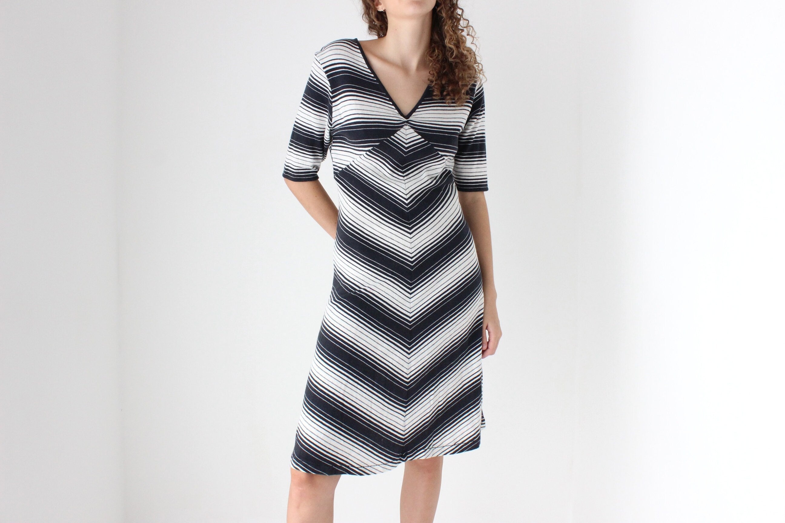 90s Chevron Knit Easy Wearing Midi Dress