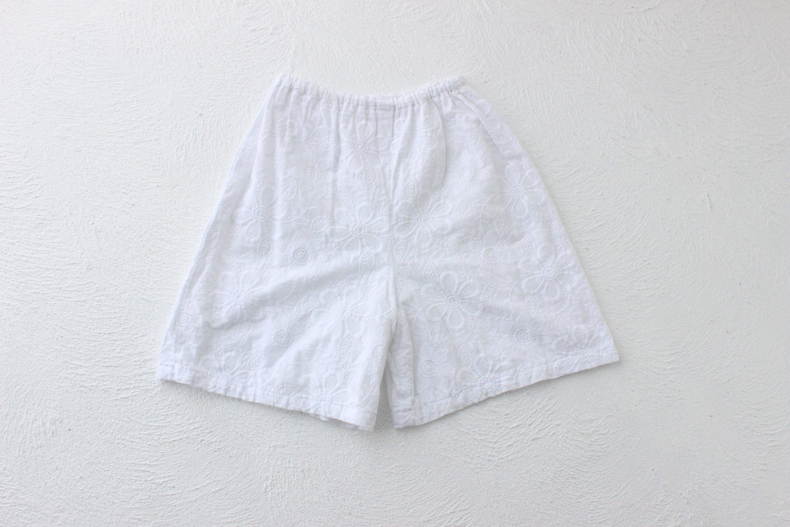80s Handmade Flower Textured Shorts