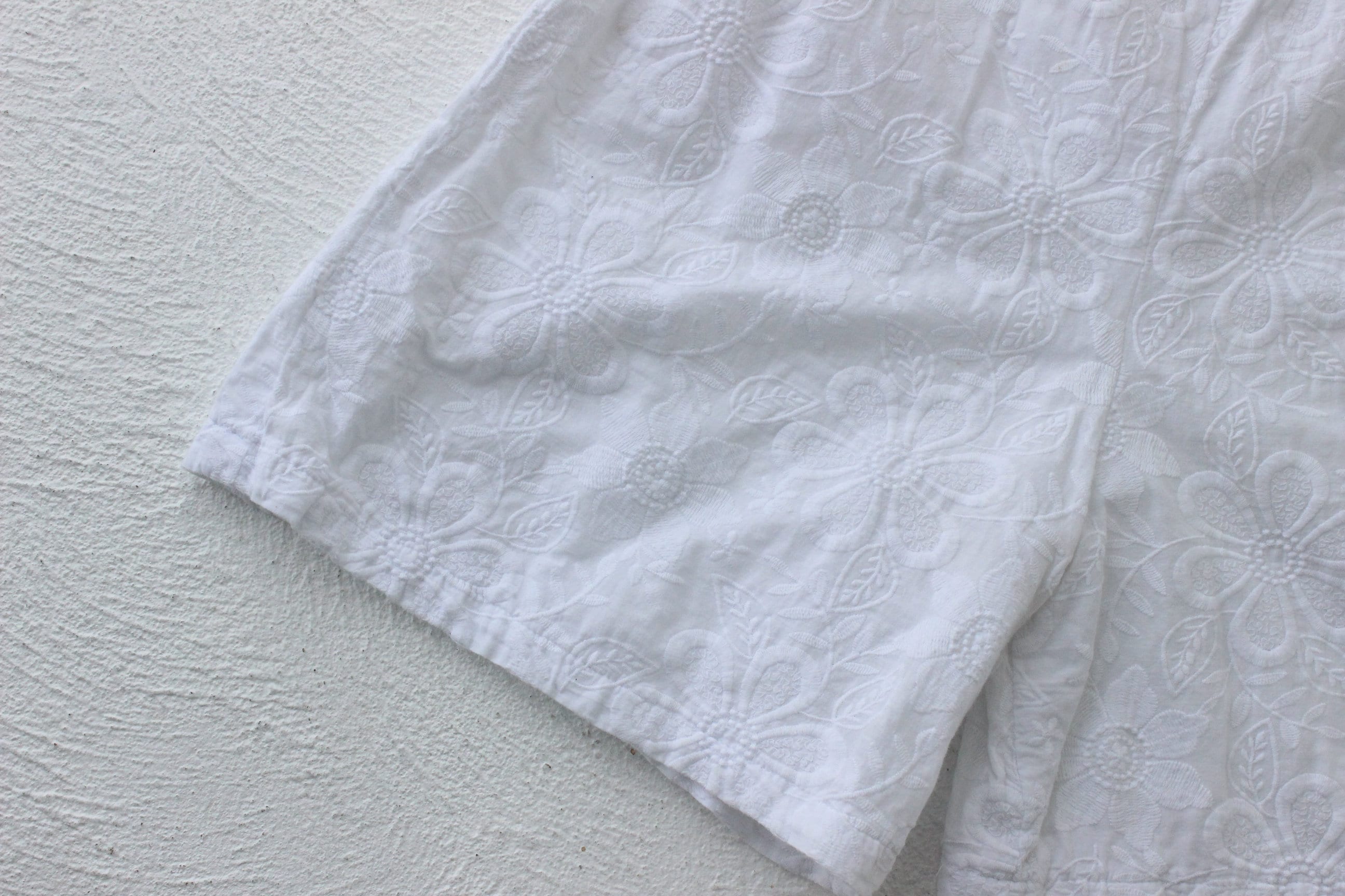 80s Handmade Flower Textured Shorts