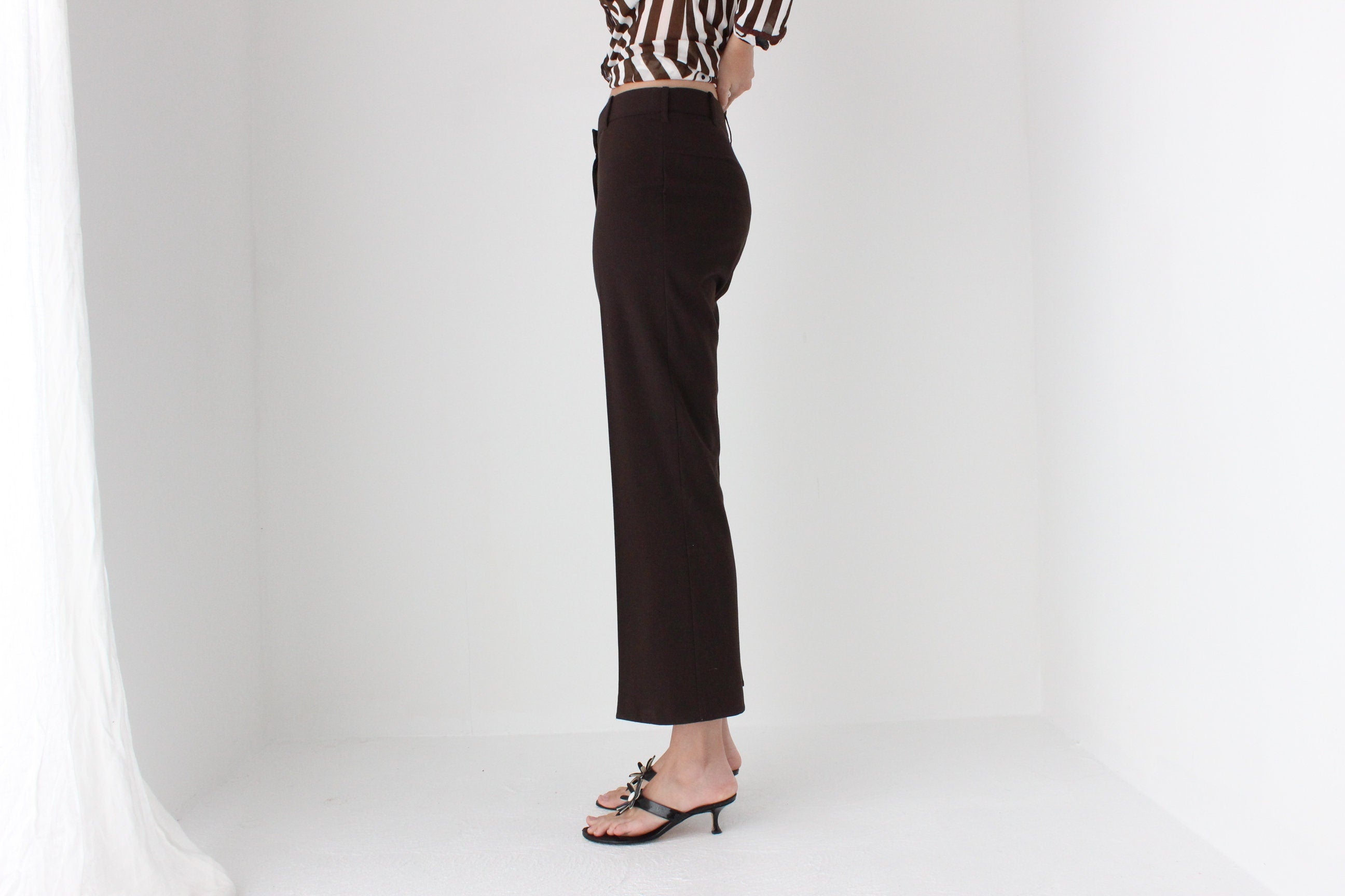 90s Minimal Chocolate Flared, Cropped Trousers